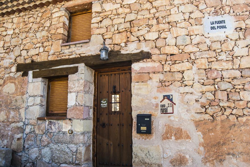 La Fuente Del Poval Guest House Caballar Exterior photo